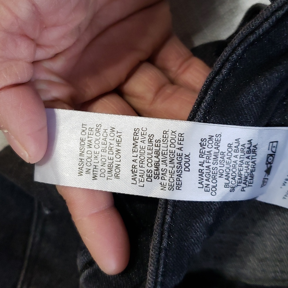 GOOD American Good Legs Jean's, Size 6/28 - Picture 14 of 16